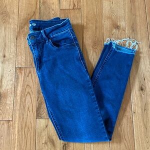 ROCKSTAR SUPER SKINNY JEANS